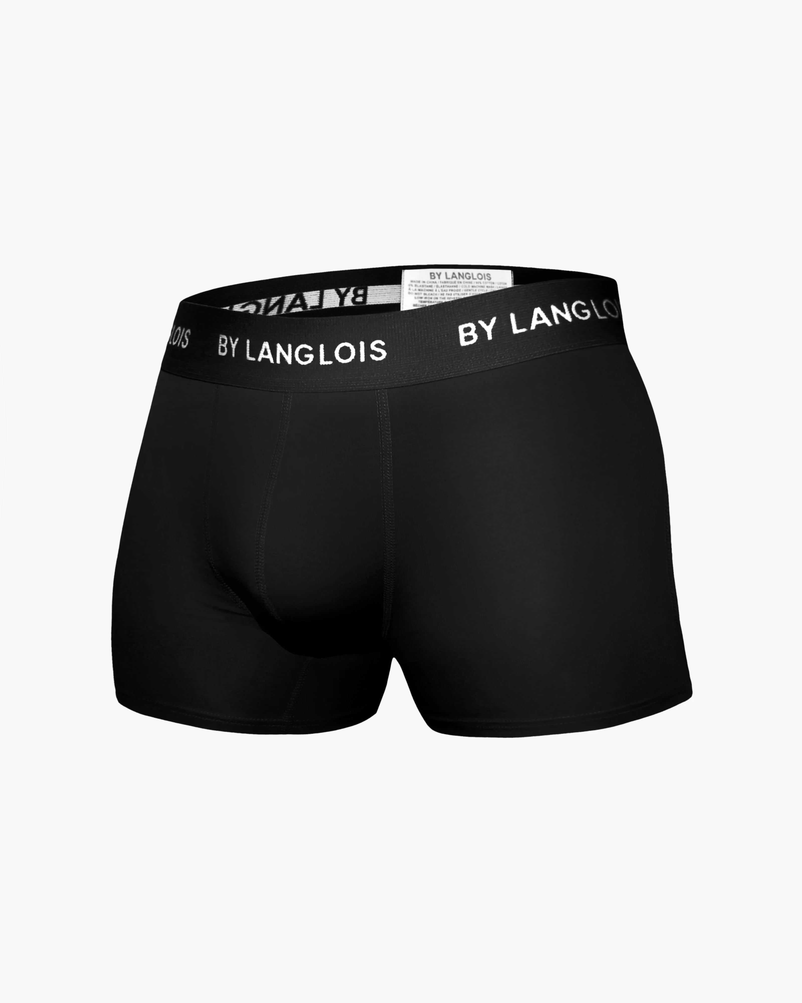 Men's boxer briefs with a soft elastic leg bandPERFECT FIT TRUNK IN BLACK