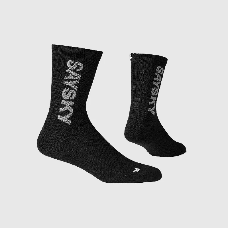 Ankle men's socks for a low - profile lookLogo High Merino Socks 600