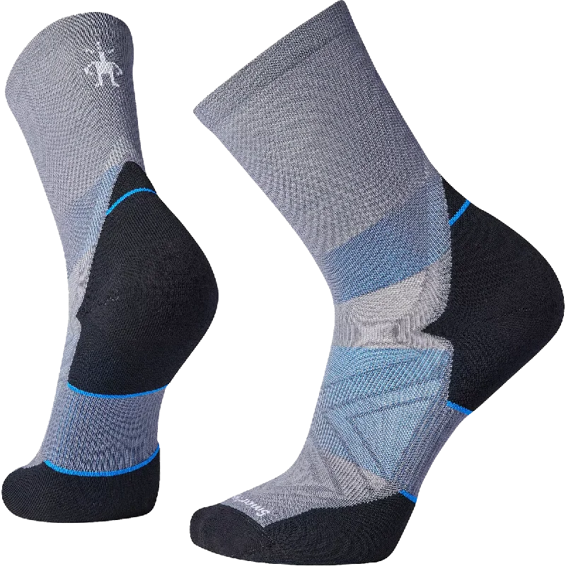 Silk men's socks for a smooth and soft touchRun Targeted Cushion Mid Crew