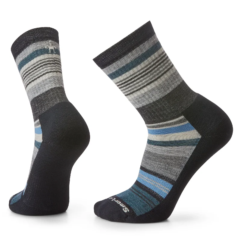 Sheer men's socks for a delicate appearanceSmartwool Everyday Joviansphere Crew