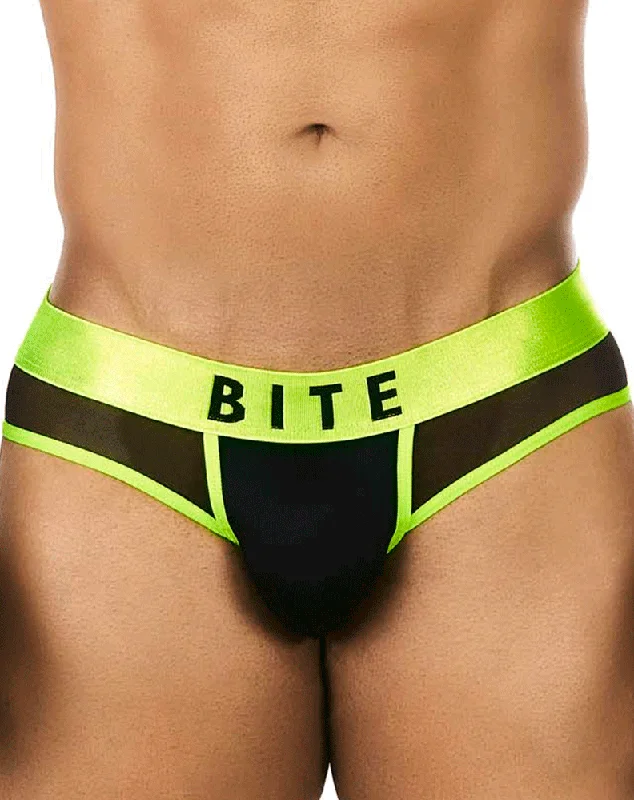 Vintage - style men's briefs for a retro lookBitewear Bw2023110 Sweet Kiwi Briefs