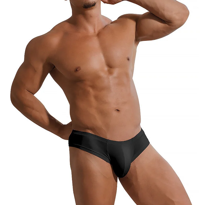 Men's briefs with a wide waistband for comfortEssentials Breathable Briefs