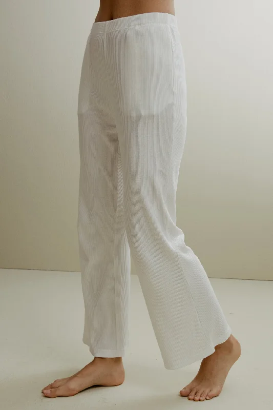 Embroidered men's robes for a touch of eleganceLaid Back Ribbed Pajama Pants