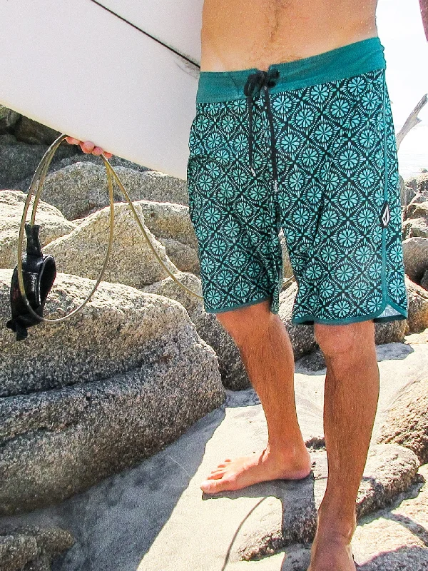 Patterned men's trunks, like camo or dotsSolarizor Scallop Mod-Tech Trunks - Black