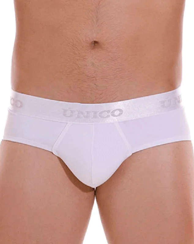 Slim - fit men's briefs for a modern styleUnico 22120201101 Cristalino A22 Briefs 00-white